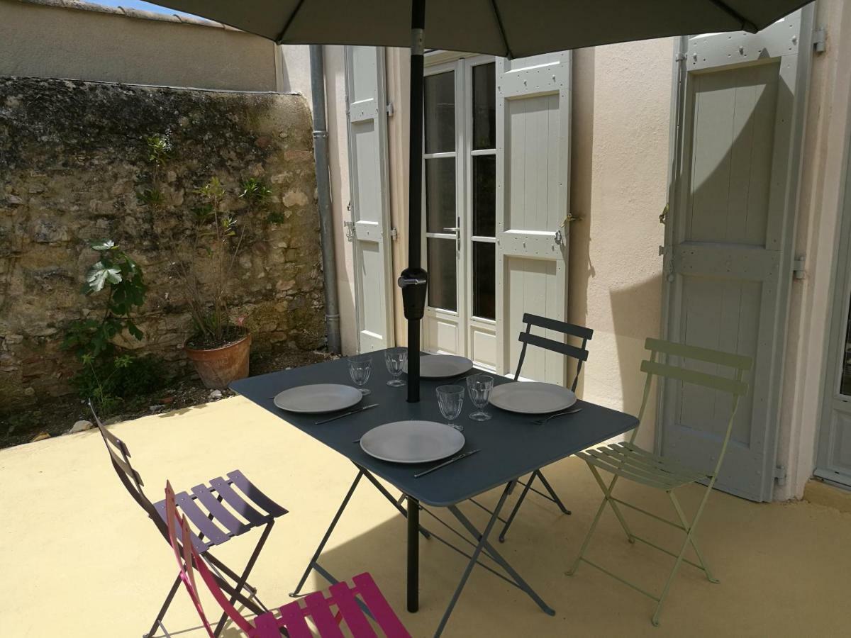 Gite Maison De L'Abbe 索雷兹 外观 照片