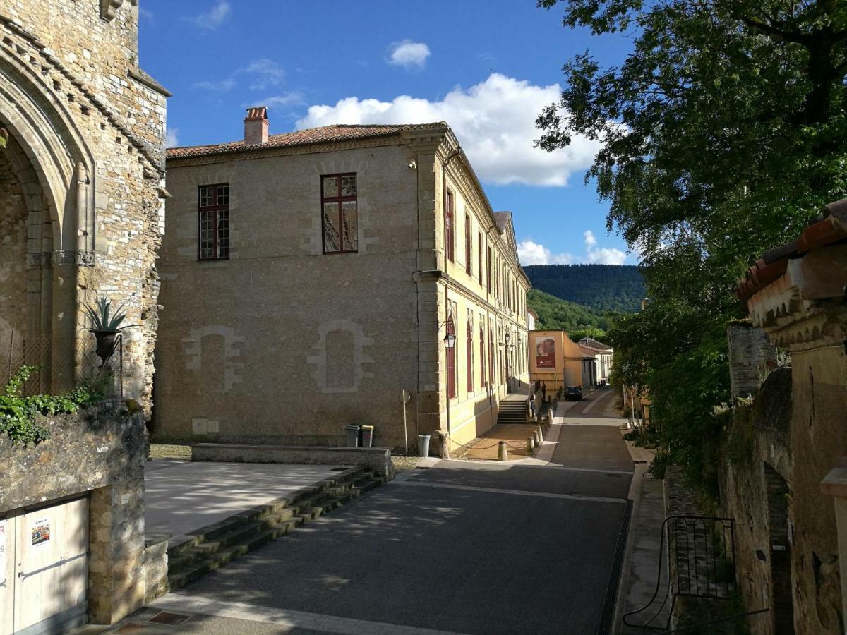 Gite Maison De L'Abbe 索雷兹 外观 照片