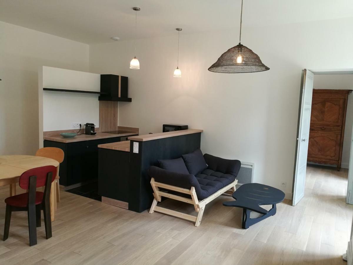 Gite Maison De L'Abbe 索雷兹 外观 照片
